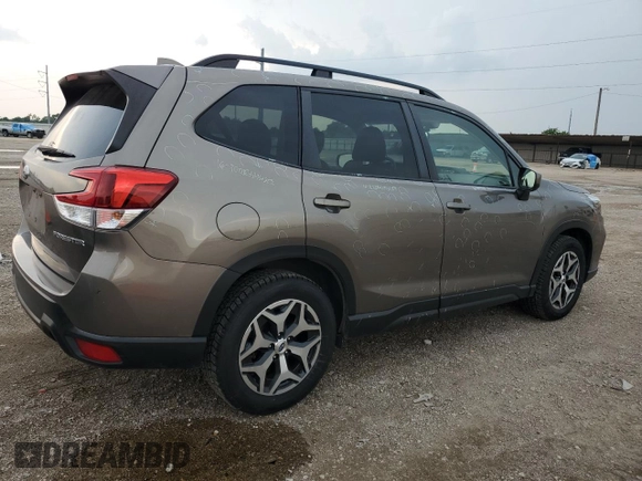 2019 Subaru Forester Premium with VIN JF2SKAGC3KH509370, listed as a Copart auction lot 55159015 with 119,462 mi miles and Clean title. Bid and sale history available at DreamBid. Image 3.