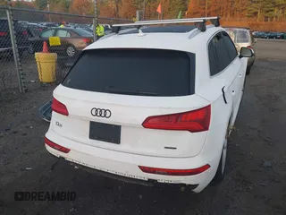 2020 Audi Q5 Premium Plus with VIN WA1BNAFY7L2012758, listed as a IAAI auction lot 40736399 with 1 mi miles. Bid and sale history available at carsss.com. Image 17.