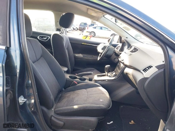 2016 Nissan Sentra SR with VIN 3N1AB7AP1GL668537, listed as a IAAI auction lot 41692546 with 163,674 mi miles. Bid and sale history available at carsss.com. Image 5.