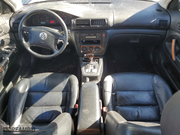 2001 Volkswagen Passat GLS with VIN WVWHH63B01E033953, listed as a Copart auction lot 74086794 with 135,066 mi miles and Salvage Title. Bid and sale history available at carsss.com. Image 8.