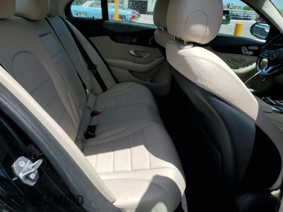 2019 Mercedes-Benz C 300 with VIN WDDWF8DB2KR482025, listed as a Copart auction lot 53960605 with 23,292 mi miles and Salvage Title. Bid and sale history available at DreamBid. Image 10.