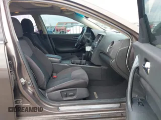 2012 Nissan Maxima S z VIN 1N4AA5AP3CC819247, wystawiony jako IAAI lot #42849206 z przebiegiem 197 994 mil mil oraz . Historia ofert i sprzedaży dostępna na DreamBid. Obrazek 5.