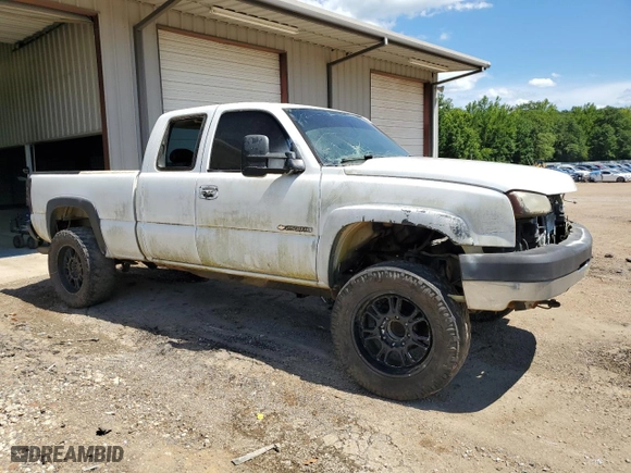 2007 Chevrolet Silverado 2500HD Classic LS with VIN 1GCHC29U27E116387, listed as a Copart auction lot 62708464 with 0 mi miles and Clean Title. Bid and sale history available at carsss.com. Image 4.