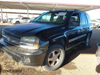 2005 Chevrolet TrailBlazer LS with VIN 1GNDS13S252383408, listed as a IAAI auction lot 41312869 with NaN miles. Bid and sale history available at carsss.com. Image 17.