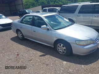 2002 Honda Accord EX z VIN 1HGCG56622A013090, wystawiony jako IAAI lot #42132291 z przebiegiem 152 567 mil mil oraz . Historia ofert i sprzedaży dostępna na DreamBid. Obrazek 6.