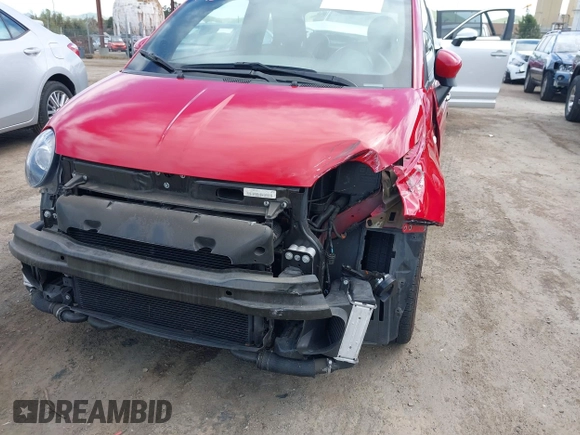 2015 FIAT 500 Turbo with VIN 3C3CFFHH9FT640667, listed as a IAAI auction lot 42015050 with 29,234 mi miles. Bid and sale history available at carsss.com. Image 6.