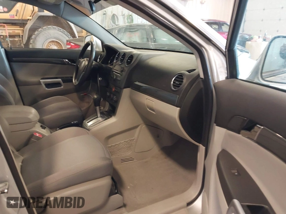 2009 Saturn VUE XE z VIN 3GSCL33P69S586731, wystawiony jako IAAI lot #42097457 z przebiegiem 121 244 mil mil oraz . Historia ofert i sprzedaży dostępna na DreamBid. Obrazek 5.