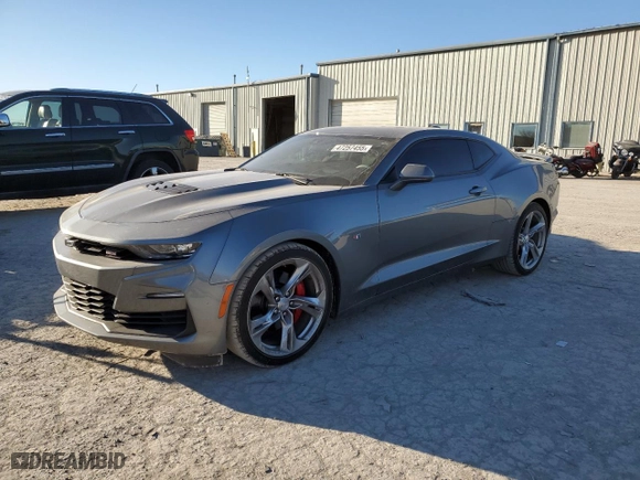 2021 Chevrolet Camaro 2SS with VIN 1G1FH1R75M0135787, listed as a Copart auction lot 47257455 with 16,918 mi miles and Salvage Title. Bid and sale history available at carsss.com. Image 1.