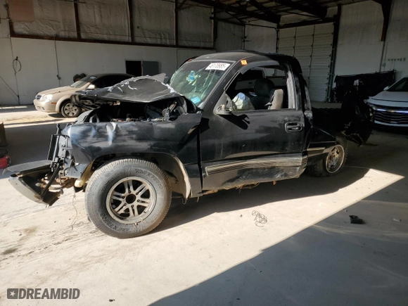 2002 Chevrolet Silverado 1500 with VIN 1GCEC14VX2Z101084, listed as a Copart auction lot 46170985 with 0 mi miles and Non Repairable. Bid and sale history available at carsss.com. Image 1.