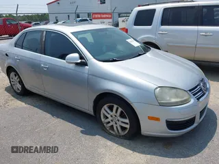 2007 Volkswagen Jetta 2.5 с VIN 3VWSF71K97M093153, выставлен на аукционе IAAI как лот 42392471 с пробегом 228 039 миль миль и . История ставок и продаж доступна на DreamBid. Изображение 15.