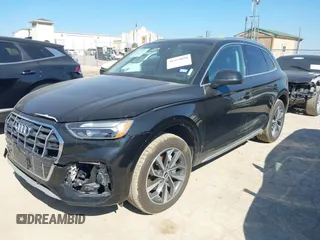 2021 Audi Q5 Premium with VIN WA1AAAFY8M2126213, listed as a IAAI auction lot 41454050 with 38,057 mi miles. Bid and sale history available at carsss.com. Image 2.