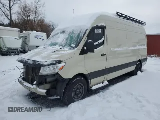 2021 Mercedes-Benz Sprinter Cargo with VIN W1Y4ECHY1MT063686, listed as a Copart auction lot 85093344 with 387,977 mi miles and Salvage Title. Bid and sale history available at carsss.com. Image 2.