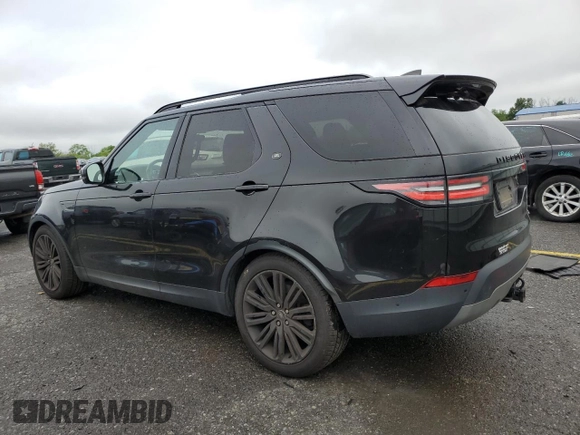 2017 Land Rover Discovery HSE Luxury z VIN SALRHBBV7HA045326, wystawiony jako Copart lot #60055655 z przebiegiem 73 958 mil mil oraz Szkoda całkowita • Salvage title. Historia ofert i sprzedaży dostępna na DreamBid. Obrazek 2.