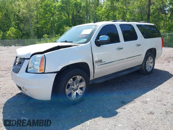 2013 GMC Yukon XL SLT with VIN 1GKS1KE00DR356030, listed as a IAAI auction lot 41969667 with 184,272 mi miles. Bid and sale history available at carsss.com. Image 18.