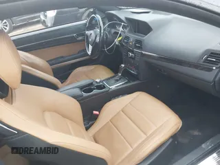 2013 Mercedes-Benz E 350 z VIN WDDKJ5KB1DF202419, wystawiony jako IAAI lot #42485467 z przebiegiem 155 245 mil mil oraz . Historia ofert i sprzedaży dostępna na DreamBid. Obrazek 5.