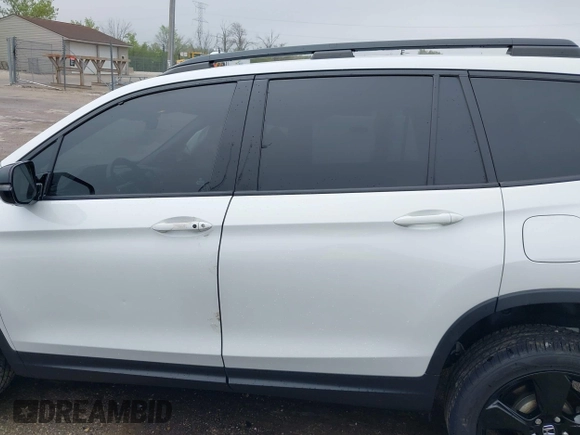 2020 Honda Passport Elite с VIN 5FNYF8H01LB019179, выставлен на аукционе IAAI как лот 42252581 с пробегом 73 307 миль миль и . История ставок и продаж доступна на DreamBid. Изображение 15.
