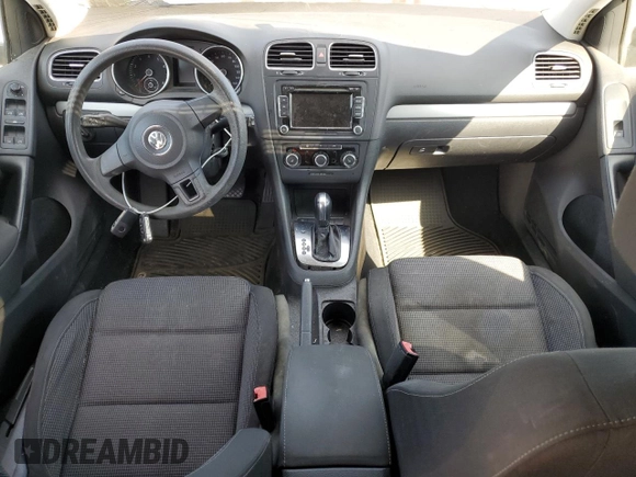 2012 Volkswagen Golf z VIN WVWDB7AJ3CW318563, wystawiony jako Copart lot #53834445 z przebiegiem Nie podano mil oraz Czysty tytuł • Clean title. Historia ofert i sprzedaży dostępna na DreamBid. Obrazek 8.
