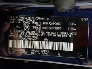 2024 Toyota 4Runner SR5 Premium with VIN JTENU5JR9R6235331, listed as a Copart auction lot 48175465 with 13,544 mi miles and Salvage Title. Bid and sale history available at carsss.com. Image 16.