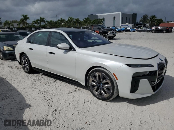 2023 BMW 7 Series 740i with VIN WBA23EH02PCM11374, listed as a Copart auction lot 51749465 with 23,838 mi miles and Non Repairable. Bid and sale history available at DreamBid. Image 4.