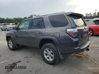 2014 Toyota 4Runner SR5 with VIN JTEZU5JR6E5069089, listed as a Copart auction lot 56234695 with 147,684 mi miles and Salvage title. Bid and sale history available at DreamBid. Image 2.