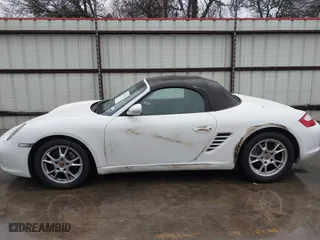 2006 Porsche Boxster with VIN WP0CA29866U710858, listed as a IAAI auction lot 41531596 with 131,849 mi miles. Bid and sale history available at carsss.com. Image 6.