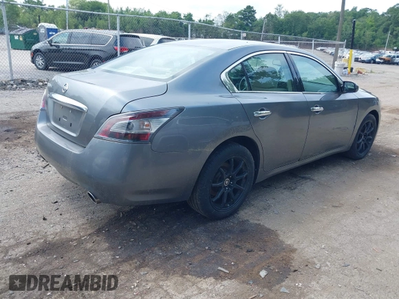 2014 Nissan Maxima S with VIN 1N4AA5AP6EC450628, listed as a IAAI auction lot 42624341 with 188,379 mi miles and . Bid and sale history available at DreamBid. Image 4.