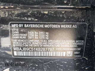 2019 BMW 5 Series M550i xDrive with VIN WBAJB9C51KB287797, listed as a IAAI auction lot 41549311 with 61,459 mi miles and . Bid and sale history available at DreamBid. Image 9.