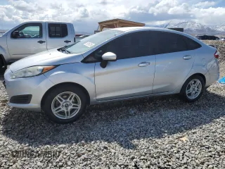 2018 Ford Fiesta SE with VIN 3FADP4BJ4JM117417, listed as a Copart auction lot 51916215 with 124,415 mi miles and Salvage Title. Bid and sale history available at carsss.com. Image 1.