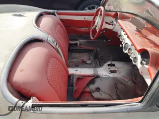 1956 Chevrolet Corvette с VIN E56S001613, выставлен на аукционе Copart как лот 75833614 с пробегом 5 646 миль миль и Списание • Salvage title. История ставок и продаж доступна на DreamBid. Изображение 10.