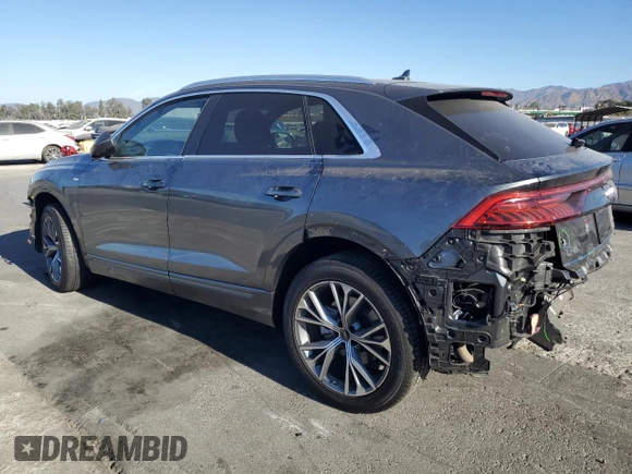 2023 Audi Q8 Premium Plus z VIN WA1EVBF12PD045117, wystawiony jako Copart lot #82049644 z przebiegiem Nie podano mil oraz Szkoda całkowita • Salvage title. Historia ofert i sprzedaży dostępna na DreamBid. Obrazek 2.