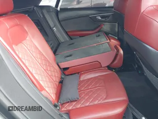 2022 Audi SQ8 Prestige z VIN WA1CWBF11ND017665, wystawiony jako IAAI lot #41430807 z przebiegiem 30 619 mil mil oraz . Historia ofert i sprzedaży dostępna na DreamBid. Obrazek 8.