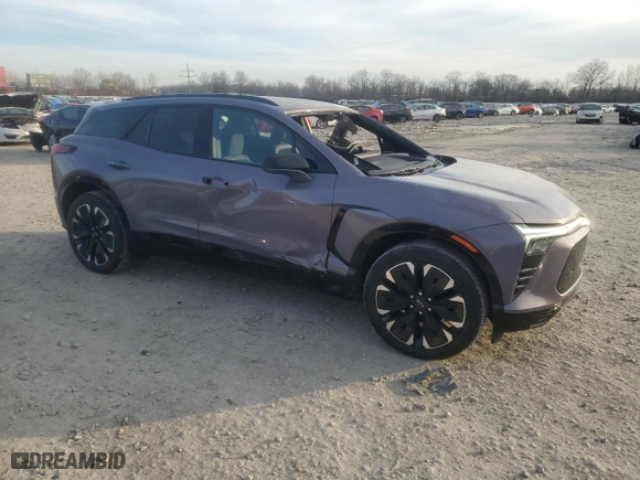 2024 Chevrolet Blazer EV eAWD RS with VIN 3GNKDCRJ0RS171614, listed as a Copart auction lot 84763634 with 5,882 mi miles and Salvage Title. Bid and sale history available at carsss.com. Image 4.