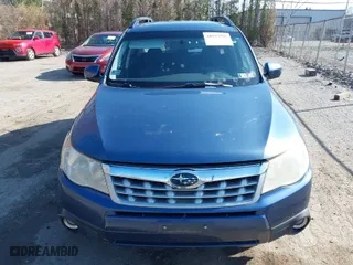 2012 Subaru Forester 2.5X Premium with VIN JF2SHADC9CH446294, listed as a IAAI auction lot 41933795 with 136,840 mi miles. Bid and sale history available at carsss.com. Image 6.
