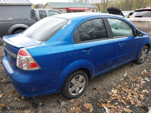 2010 Chevrolet Aveo LT w/1LT with VIN KL1TD5DE4AB134818, listed as a IAAI auction lot 42061519 with 94,602 mi miles. Bid and sale history available at carsss.com. Image 4.