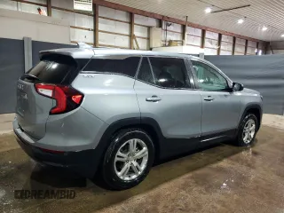 2024 GMC Terrain SLE z VIN 3GKALMEG0RL372967, wystawiony jako Copart lot #59143945 z przebiegiem 26 511 mil mil oraz Czysty tytuł • Clean title. Historia ofert i sprzedaży dostępna na DreamBid. Obrazek 3.