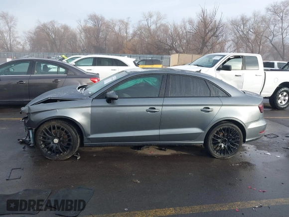 2016 Audi A3 Premium z VIN WAUB8GFF2G1047652, wystawiony jako IAAI lot #41169400 z przebiegiem 91 454 mil mil oraz . Historia ofert i sprzedaży dostępna na DreamBid. Obrazek 13.