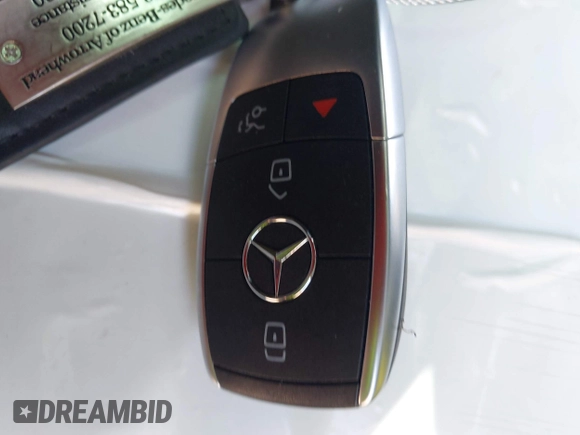 2021 Mercedes-Benz GLC 300 with VIN W1N0G8DB3MV296283, listed as a IAAI auction lot 42793090 with Not provided miles and . Bid and sale history available at DreamBid. Image 11.