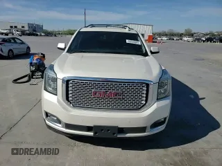 2015 GMC Yukon Denali z VIN 1GKS2CKJ6FR706151, wystawiony jako Copart lot #50556805 z przebiegiem 174 259 mil mil oraz Czysty tytuł • Clean title. Historia ofert i sprzedaży dostępna na DreamBid. Obrazek 12.