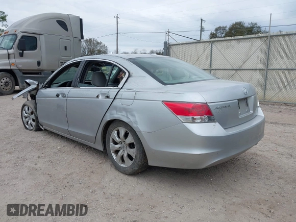 2010 Honda Accord EX-L z VIN 1HGCP2F83AA024985, wystawiony jako IAAI lot #41679689 z przebiegiem 192 530 mil mil oraz . Historia ofert i sprzedaży dostępna na DreamBid. Obrazek 3.