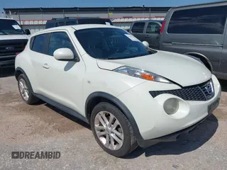 2012 Nissan Juke SL z VIN JN8AF5MVXCT113760, wystawiony jako IAAI lot #42287759 z przebiegiem 131 484 mil mil oraz . Historia ofert i sprzedaży dostępna na DreamBid. Obrazek 1.