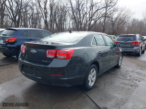 2014 Chevrolet Malibu LS with VIN 1G11B5SL6EF207928, listed as a IAAI auction lot 41153065 with 113,313 mi miles. Bid and sale history available at carsss.com. Image 4.