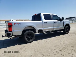 2024 Ford F-250 XL z VIN 1FT8W2BN2RED16263, wystawiony jako Copart lot #63127585 z przebiegiem 16 997 mil mil oraz Szkoda całkowita • Salvage title. Historia ofert i sprzedaży dostępna na DreamBid. Obrazek 3.