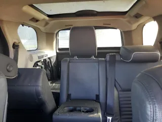 2017 Land Rover Discovery HSE with VIN SALRRBBV8HA010405, listed as a Copart auction lot 72507134 with 0 mi miles and Salvage Title. Bid and sale history available at carsss.com. Image 10.