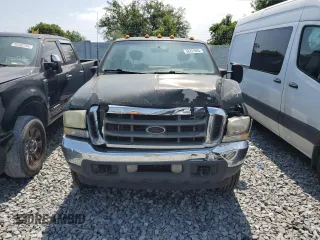 2002 Ford F-250 XL z VIN 1FTNX21F92EA00598, wystawiony jako Copart lot #58231845 z przebiegiem 178 784 mil mil oraz Szkoda całkowita • Salvage title. Historia ofert i sprzedaży dostępna na DreamBid. Obrazek 5.