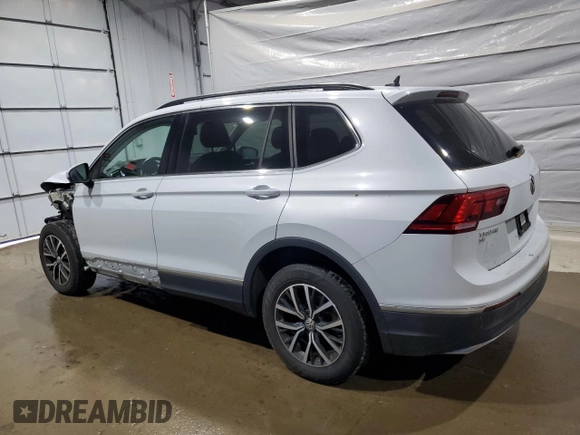 2018 Volkswagen Tiguan SEL with VIN 3VV2B7AX9JM197161, listed as a Copart auction lot 59836195 with 111,195 mi miles and Salvage title. Bid and sale history available at DreamBid. Image 2.