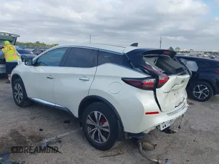 2022 Nissan Murano S z VIN 5N1AZ2ASXNC121965, wystawiony jako IAAI lot #42070134 z przebiegiem 26 019 mil mil oraz . Historia ofert i sprzedaży dostępna na DreamBid. Obrazek 3.