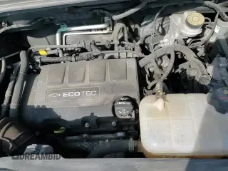 2019 Chevrolet Trax LT с VIN KL7CJPSB1KB828225, выставлен на аукционе Copart как лот 72088885 с пробегом 103 367 миль миль и Списание • Salvage title. История ставок и продаж доступна на DreamBid. Изображение 17.