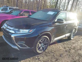2017 Mitsubishi Outlander SE with VIN JA4AD3A33HZ001406, listed as a IAAI auction lot 41873042 with 138,254 mi miles. Bid and sale history available at carsss.com. Image 17.