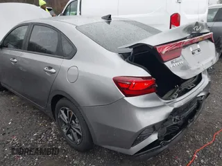 2024 Kia Forte LXS with VIN 3KPF24ADXRE820491, listed as a IAAI auction lot 41526871 with 5,675 mi miles and . Bid and sale history available at DreamBid. Image 6.