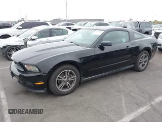 2012 Ford Mustang Premium с VIN 1ZVBP8AM9C5273477, выставлен на аукционе IAAI как лот 42795526 с пробегом 111 438 миль миль и . История ставок и продаж доступна на DreamBid. Изображение 6.